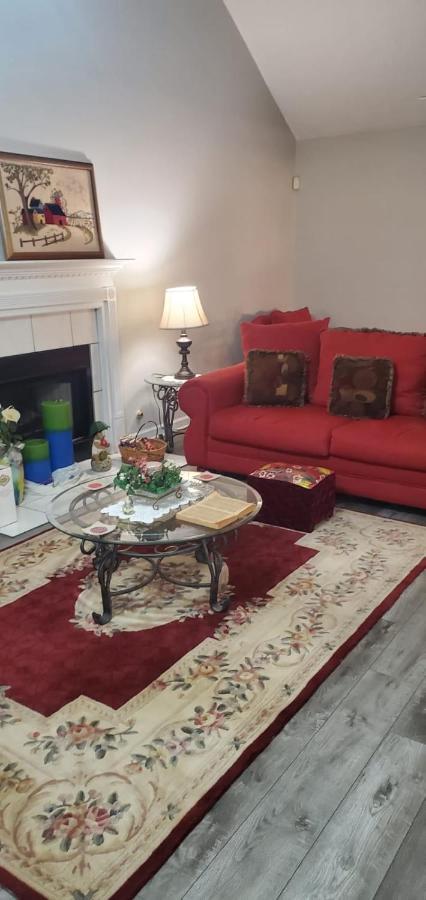 Central Pointe Pad ريفرديل المظهر الخارجي الصورة