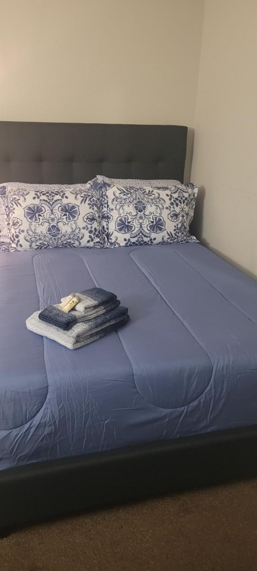 Central Pointe Pad ريفرديل المظهر الخارجي الصورة